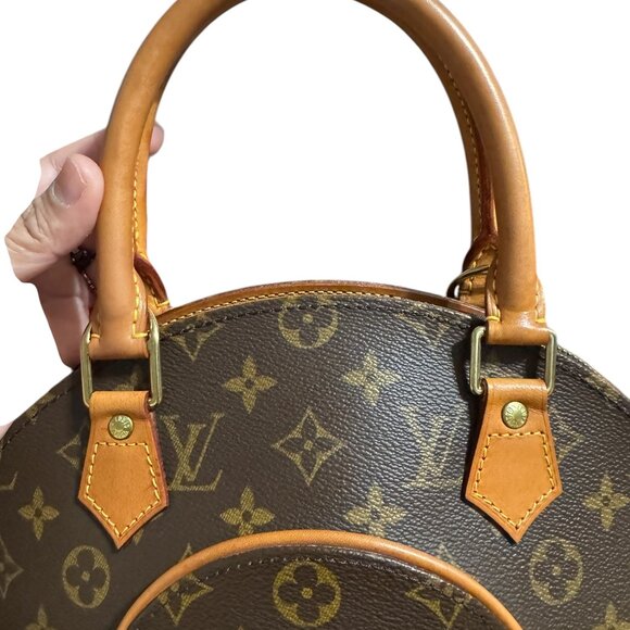 LOUIS VUITTON Monogram Ellipse PM. - Picture 9 of 14